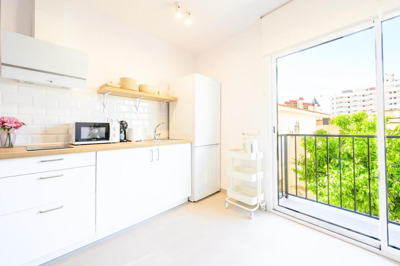 2 Bedroom, New, 1 Min To The Beach, City Center- Picasso By 10Tosea Fuengirola Bagian luar foto