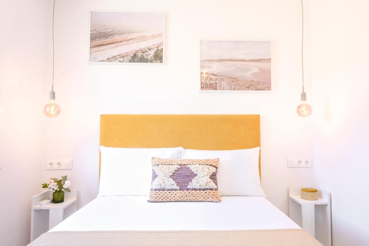 2 Bedroom, New, 1 Min To The Beach, City Center- Picasso By 10Tosea Fuengirola Bagian luar foto